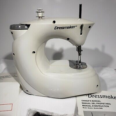 Euro-Pro Dressmaker 998B Mechanical Sewing Machine + Kit Accessories -  TESTED !