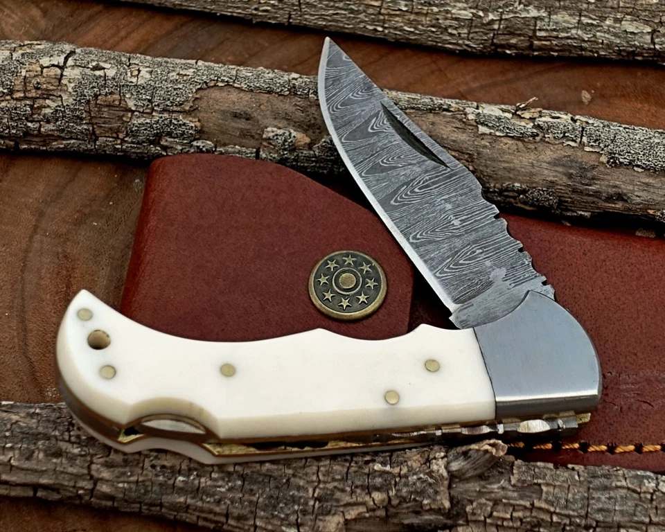 Damascus handmade Back Lock Folding Pocket knife Camping Hunting Knife Pouch - Image 4 of 4