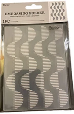Darice Essentials Half-Circle Pattern Embossing Folder Universal