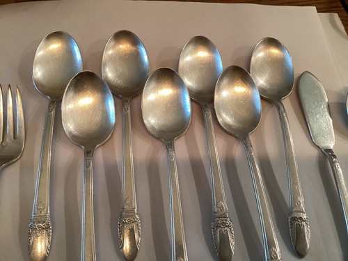 Vintage 1847 Rogers Bros IS First Love Silverplate Flatware 55 Pcs Service For 7 - Picture 13 of 24
