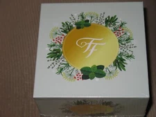 2023 Fancy Feast Cat Christmas Ornament New In Sealed Box