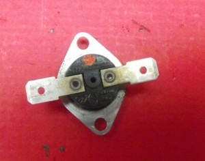 WÄSCHETROCKNER HOTPOINT TVM560P THERMOSTAT