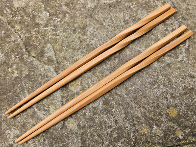 2x Paar Naturholz Infinity Design rutschfeste chinesische japanische koreanische Essstäbchen
