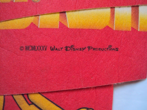Vintage Tokyo Disneyland Pennant 1982 When the park first opend rare From JAPAN - Picture 11 of 11