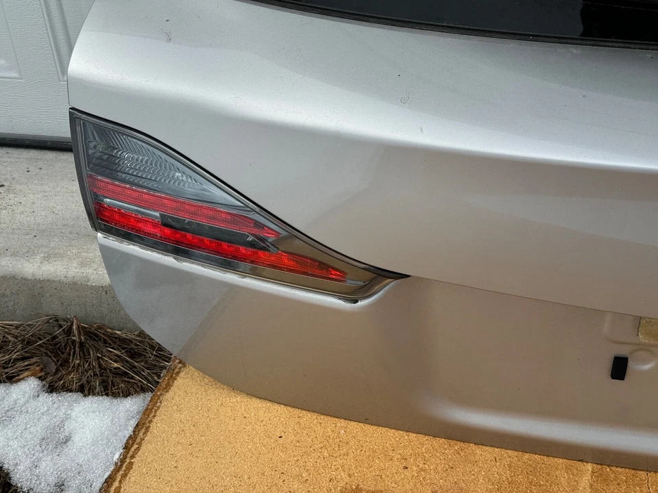 Puerta levadiza LEXUS CT200h puerta trasera escotilla carcasa OEM 2011-2017 * Foto 2 de 4