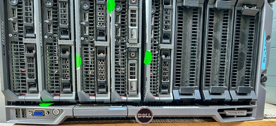 DELL PowerEdge M1000e Chassis + 9x M620 2x Xeon E5-2690 v2 256GB BROCADE M6505 - Image 3 of 4