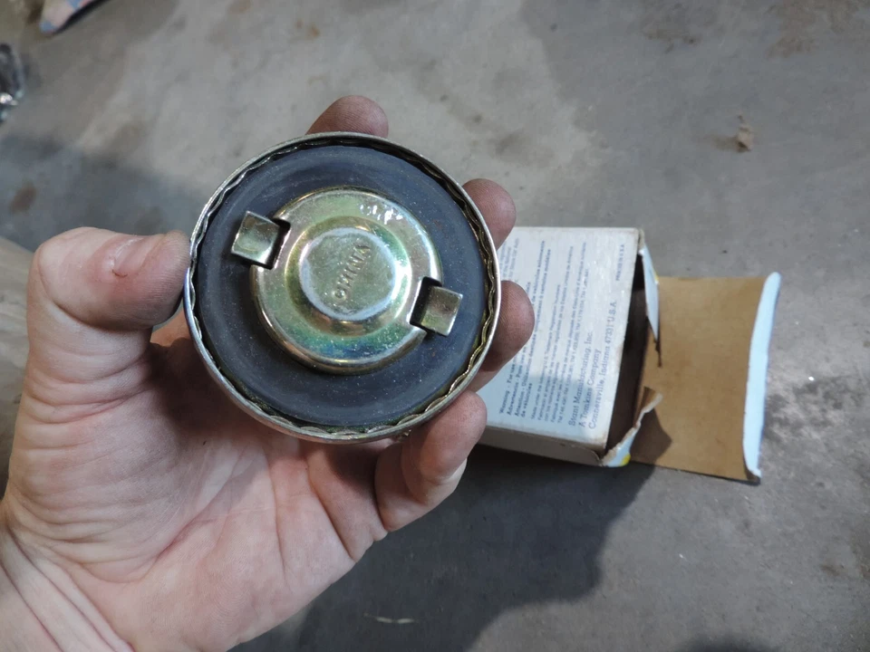 Tapa de llenado de aceite Stant 10079 Foto 4 de 4