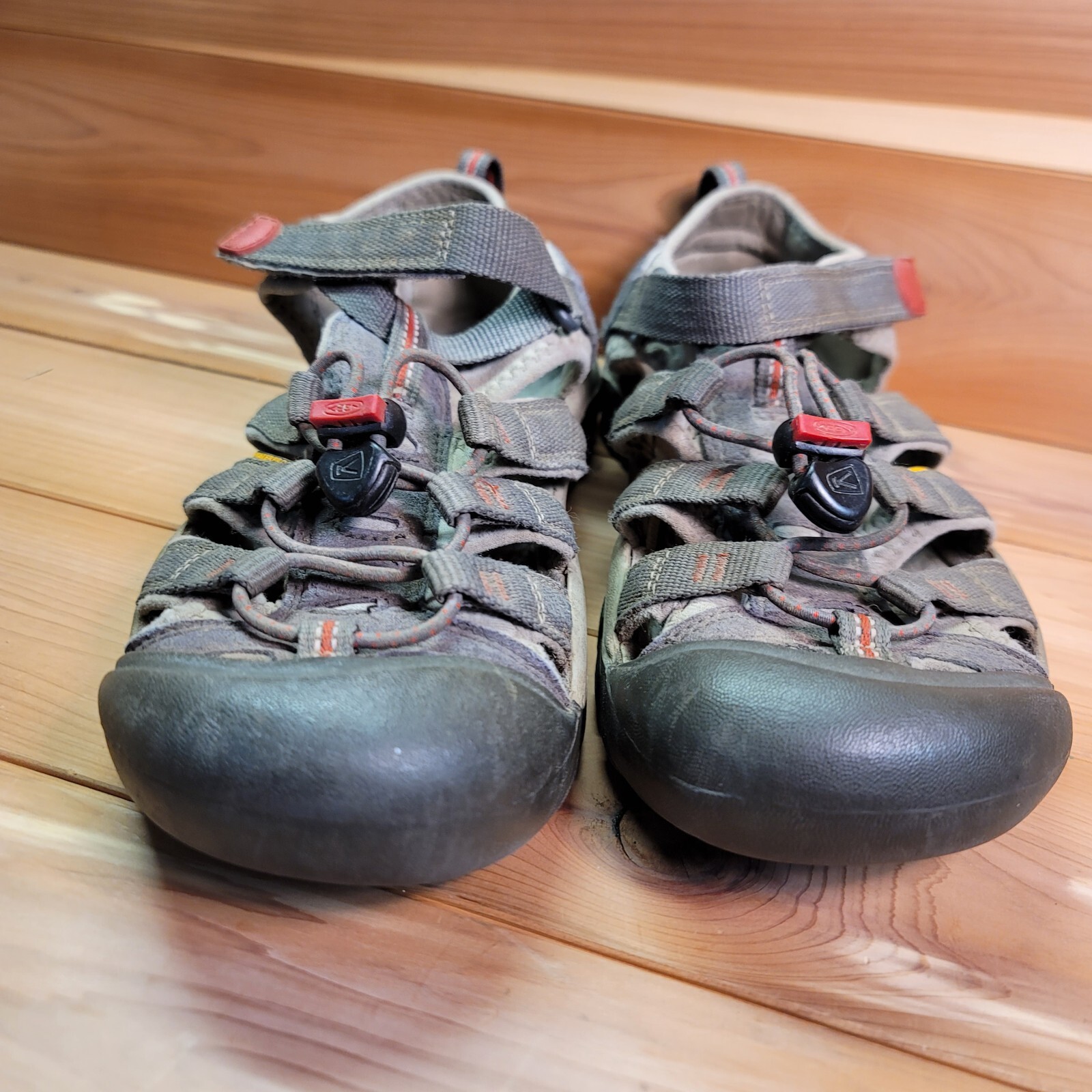 KEEN Sandali Uomo 6 Newport H2 Scarpe da Escursionismo Grigio Rosso Impermeabili 1016282