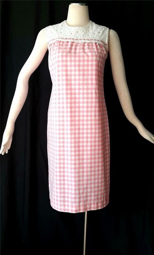vintage 1950s 60s PINK & WHITE GINGHAM COTTON SHEA