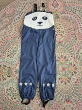 NEU Frugi Regenhose Hose Latzhose Blau Weiß Gr. 116-122 Matschhose Panda