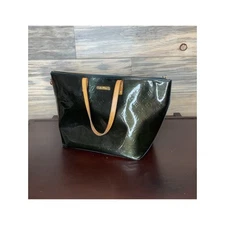 LOUIS VUITTON Monogram Vernis Bellevue Large Deep Green Leather Tote Bag Purse