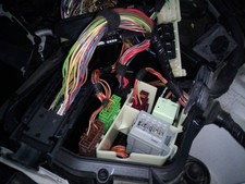 RELAIS SICHERUNGSKASTEN MULTIFUNKTIONSRELAIS / 2395543 F�R BMW X3 F25 XDRIVE20