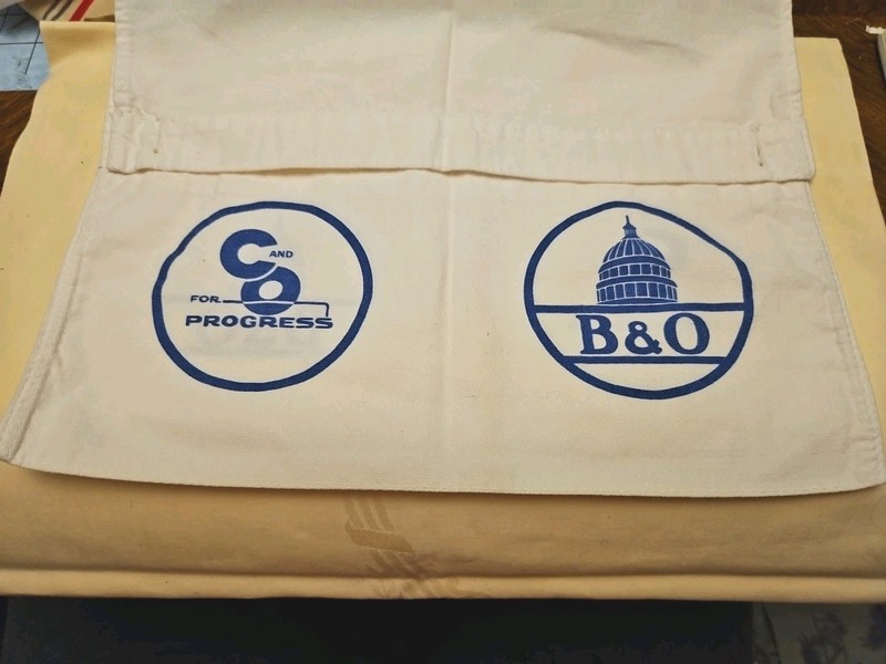C.&O/ B.& O Railroad Passenger Car Cloth Headrest Cover 20" X 14.5" 