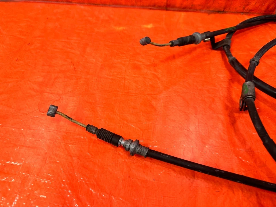 09-11 MAZDA RX8 RX-8 JUEGO DE CABLES DE FRENO DE ESTACIONAMIENTO DE EMERGENCIA CABLES IZQUIERDA DERECHA OEM 303 Foto 4 de 4