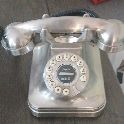 PF Product Grand Phone Silver Corded Telephone Vintage Retro Flash Redial