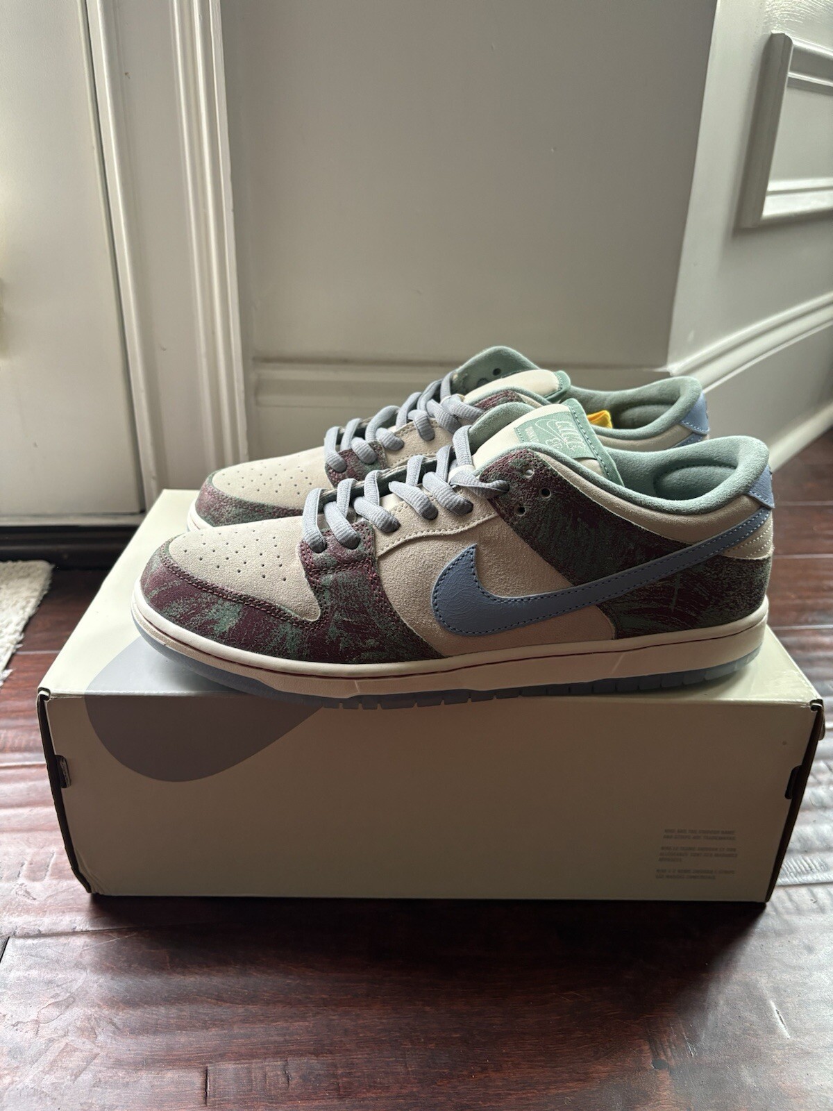 SZ 11 Nike Crenshaw Skate Club x Dunk SB Low Ivory