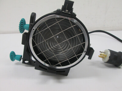 Strand Quartzcolor Bambino 650  *TESTED TO POWER ON, PARTS ONLY*
