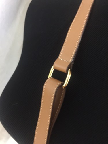 Vintage Auth GG Gucci W/ RIBBON &ZIPPER PULL Crossbody Bag Purse 1970 & DUST BAG - Picture 6 of 12