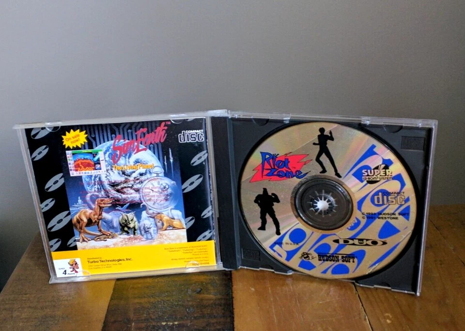 COMPLETE ✹ Riot Zone ✹ TURBO GRAFX 16 SUPER CD Turbo Duo Game ✹ USA Version - Image 3 of 4