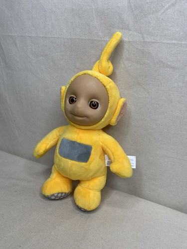 Teletubbies Plush Soft Toy Laa Laa BBC 2023 Stuffed Yellow 11" Teddy Bear La La - Picture 4 of 9