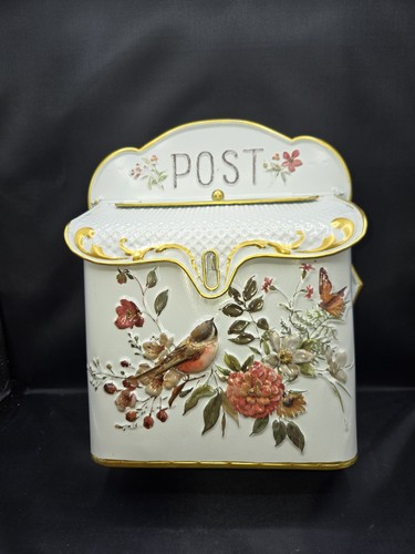 Wall Mounted Metal Post Box Mailbox Letter Box w/Birds Farmhouse Post Decor