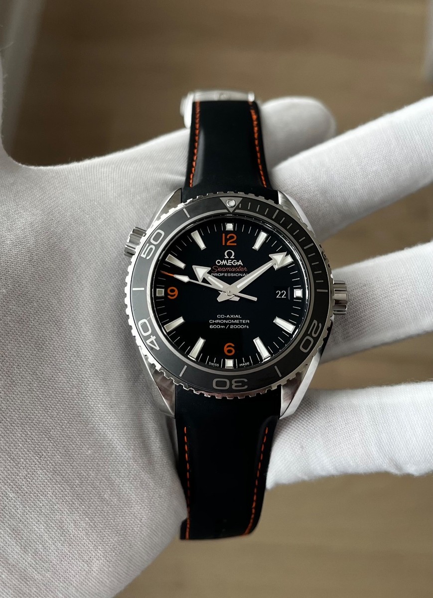プルメリア Omega Seamaster Planet Ocean 8500 45.5mm 232.32.46.21.01.005 Comes