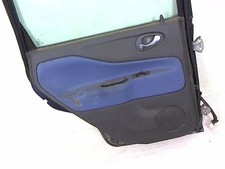 Porte arrière et accessoires Mitsubishi SPACE STAR