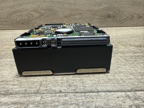 IBM 08L8404 36GB 68-pin SCSI Hard Drive DRHS IEC 950 DRHS-36V 1.6" High - Picture 10 of 10