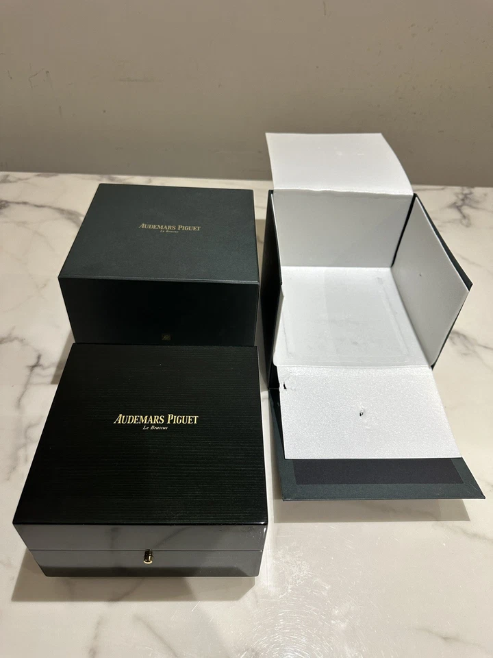 Caja Reloj Audemaars Piguet Vintage Estuche De Colección RARO Roble Real Verde Inc Cusion Foto 4 de 4