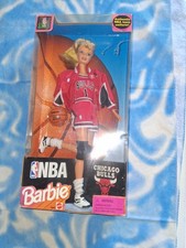 Vintage NBA Chicago Bulls 1998 Barbie Doll 20692 NIB