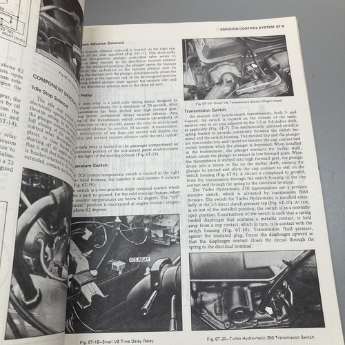 1972 Chevrolet Van 10-30 Series Sportvan Service Manual General Motors ST 140-72 - Picture 3 of 5