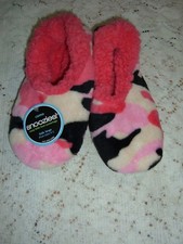 KIDS PINK CAMO SNOOZIE COZY LITTLE FOOT COVERINGS SM-LG NU SLIP SLIPPERS