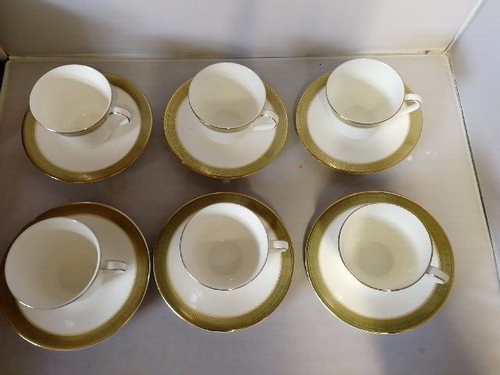 Royal Doulton Belvedere Tea Cup and saucer Gold green and white x6 - Picture 4 of 5