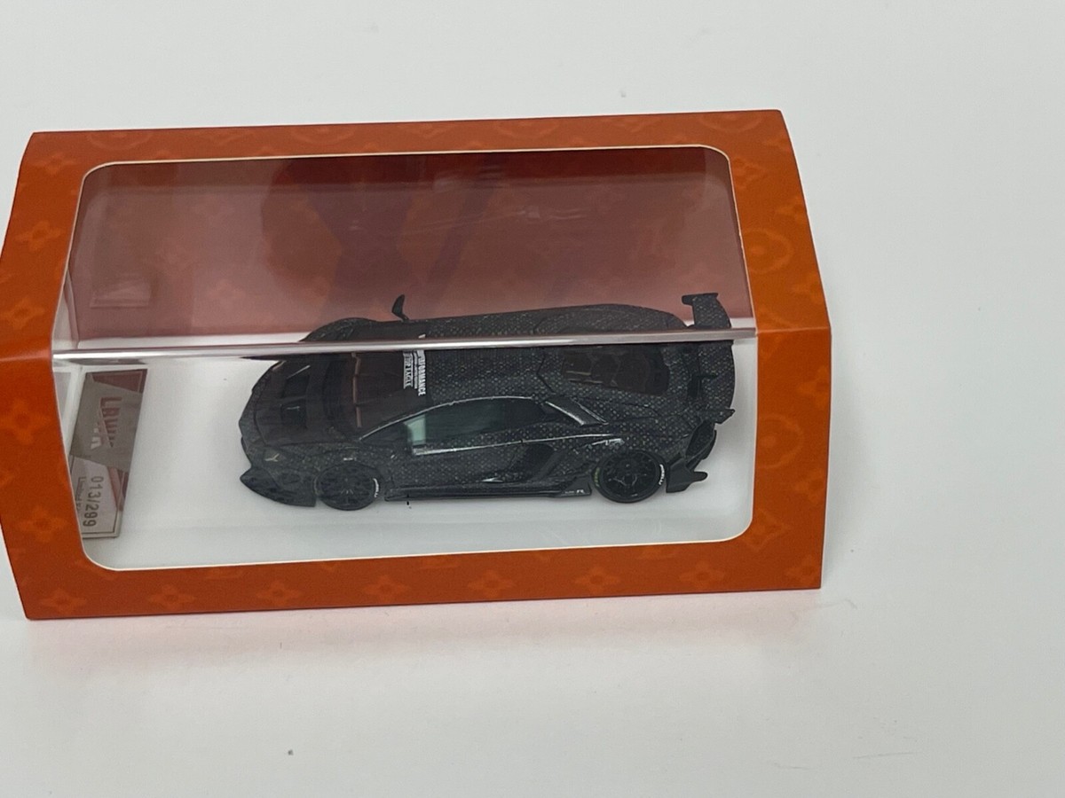 1/64 T&P Lamborghini Aventador 2.0 Liberty walk LB