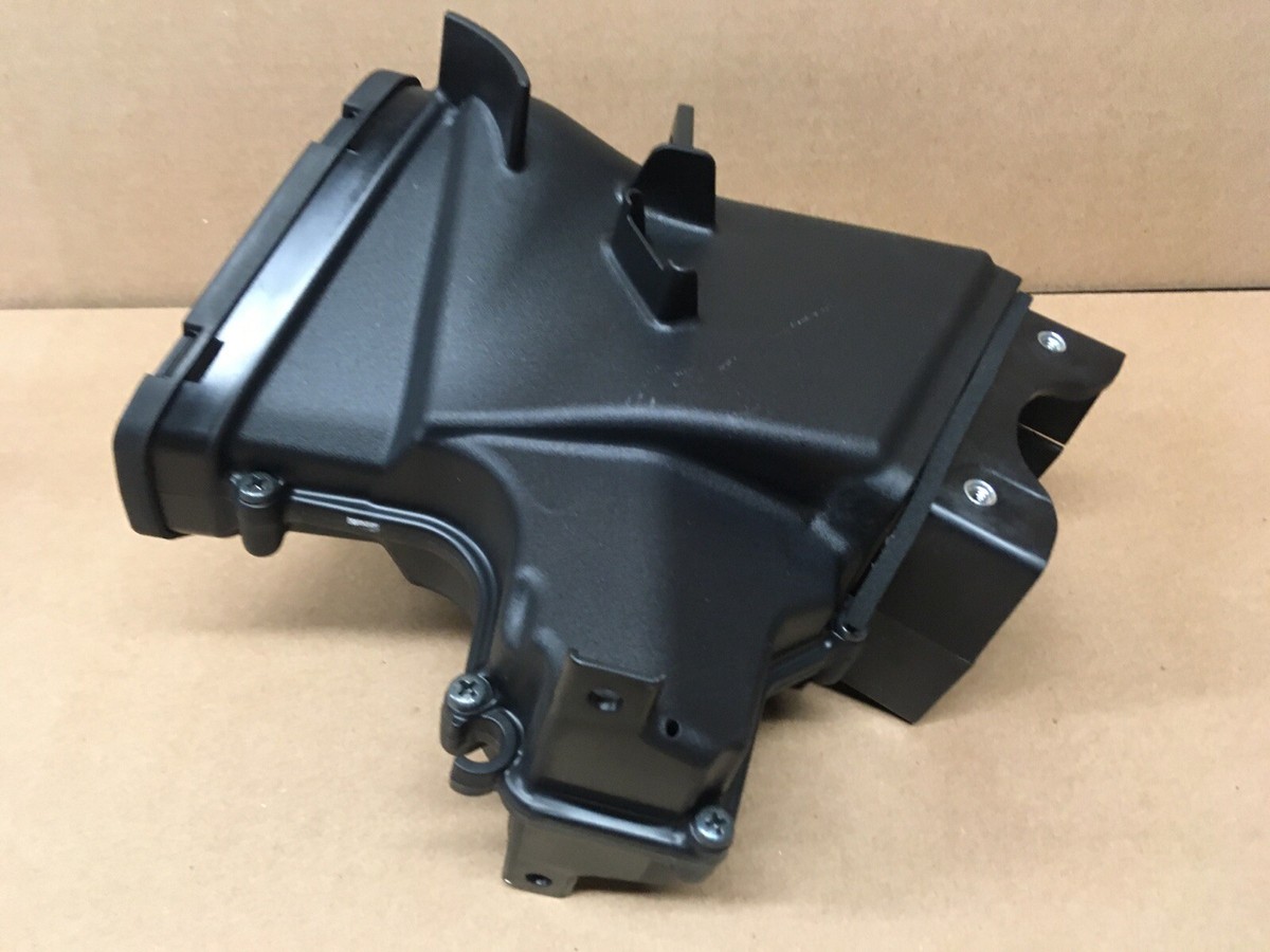 2013-2018 Kawasaki Ninja ZX6R Ram air duct, intake air scoop