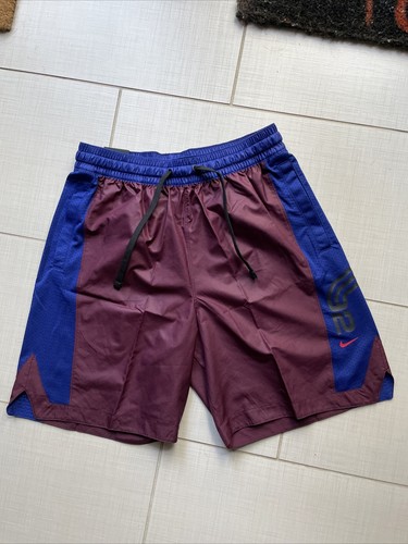 Pantalones Cortos de Baloncesto Nike Swoosh Kyrie Para Hombre Talla M BV9292-681 Azul Granate NBA Nuevos con Etiquetas - Imagen 2 de 6