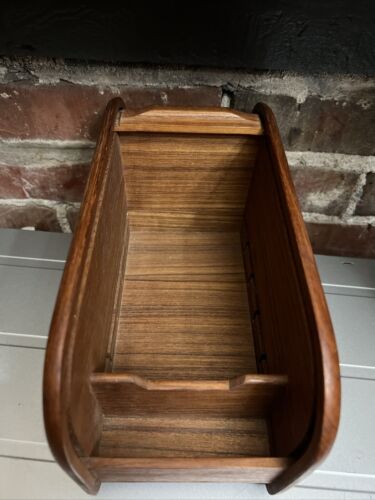 Vintage 80s Kalmar Teak Wood Rolltop Storage Box ~ Great Condition - Afbeelding 2 van 10
