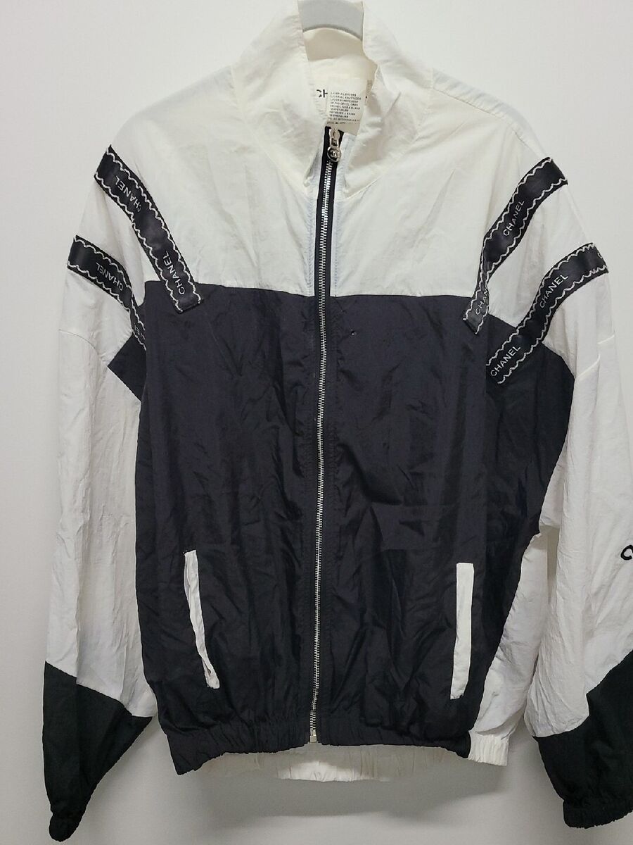 Vintage Chanel 1990's White & Black Rose Oversized Raincoat Vintage Chanel 1990's White & Black Rose Oversized Raincoat
