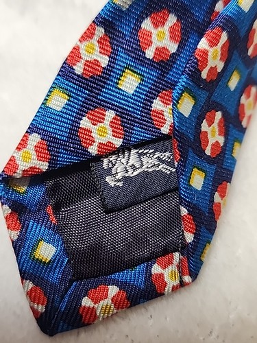 Corbata geométrica vintage Burberry's 100 % seda cosida a mano EE. UU. - Imagen 3 de 9