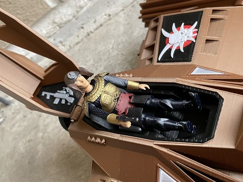 Draconian Marauder / Hatchet Fighter / Space Pirate Fighter 3.75” Action Figures - Picture 10 of 12