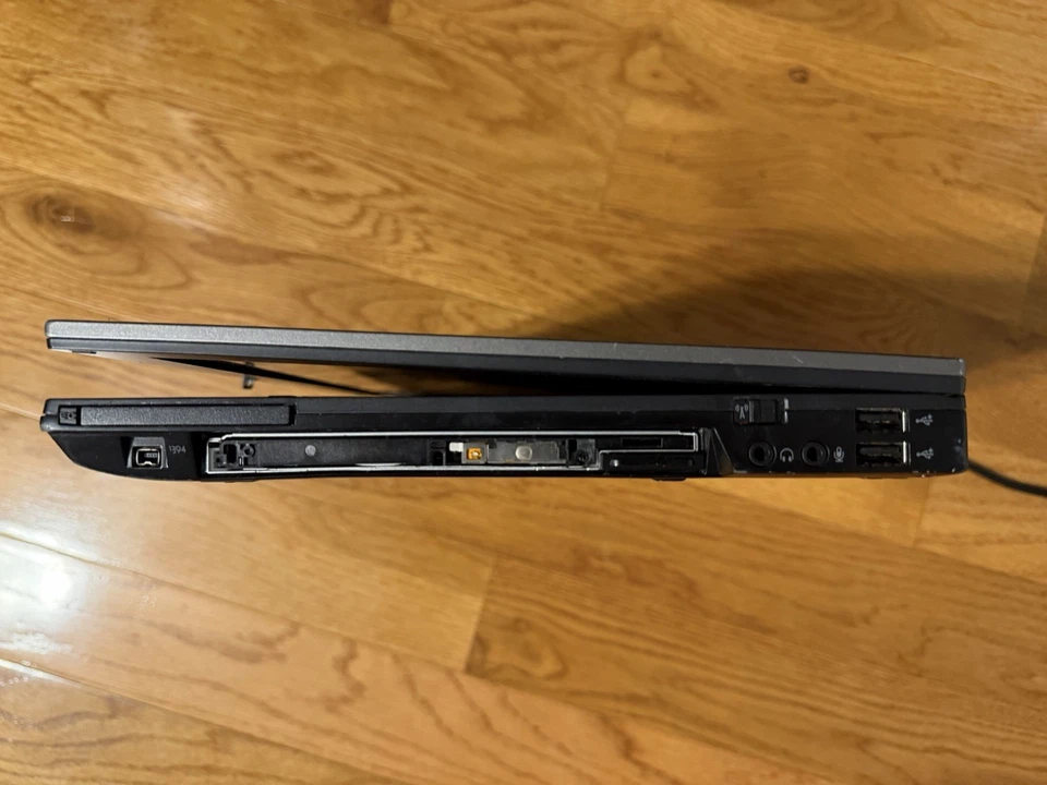 Lote de 2 Portátiles Dell Latitude E6410 i7 y E6430 i5 - Sin Cargador - Para Piezas Foto 4 de 4