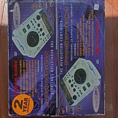 American Audio Pro-Scratch 1 Single CD Player MP3 Effects Reverse w/ Carry Bag