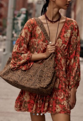 Free People Weho Slouchy Tote Bag Zip Pockets Soft Leather Tan Black Snake NWT