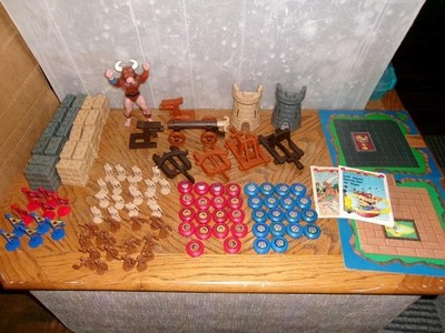 1983 CROSSBOWS AND CATAPULTS GAME COMPLETE PLUS EXTRA LAKESIDE NO BOX
