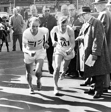 Fred Norris left John Kelley start Cathedral 10 mile Road Rac- Boston Old Photo