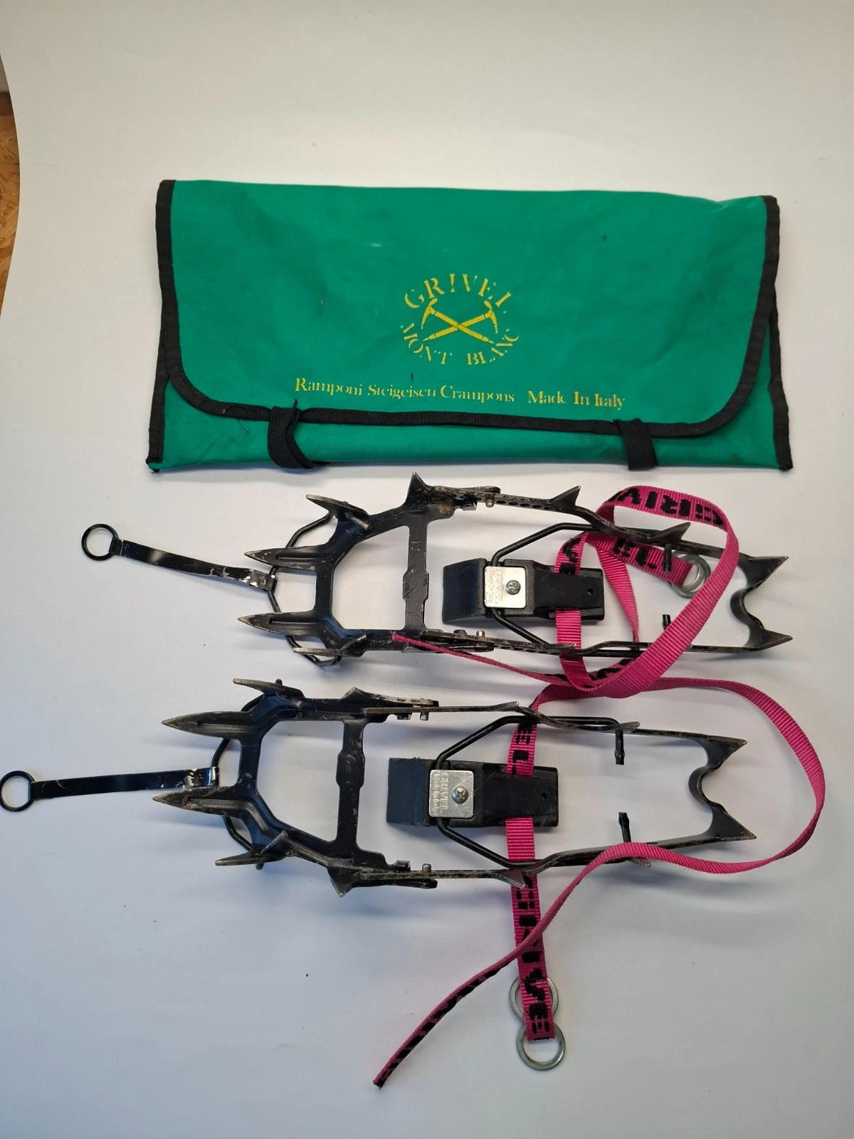 Grivel Crampons Climbing Mountaineering Hiking Climb Camping Boots Ice Snow Case