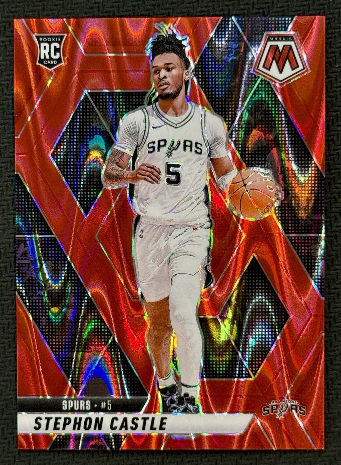 Stephon Castle 2024-25 Mosaic Red Seismic True Rookie /299 #236 Rookie RC
