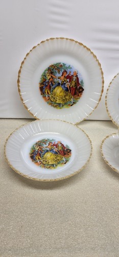 Vintage Termocrisa Milk Glass Courting Couple Accents Cups & Plates Set of 5 Pcs - Picture 5 of 7