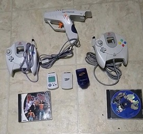 Sega Dreamcast Controllers VMU House Of The Dead Sonic Adventure 2 Games *READ *