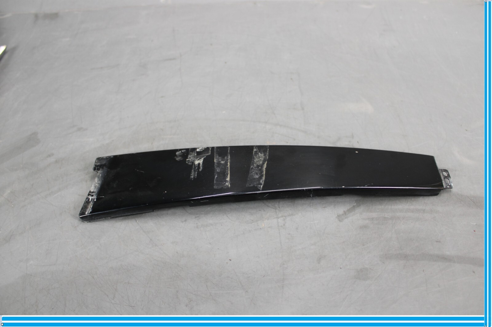 Bentley Continental 2006-2012 Rear Right Pillar cover Black
